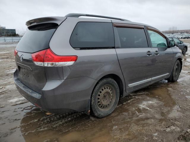 5TDKK3DC0BS142308 - 2011 TOYOTA SIENNA LE GRAY photo 3