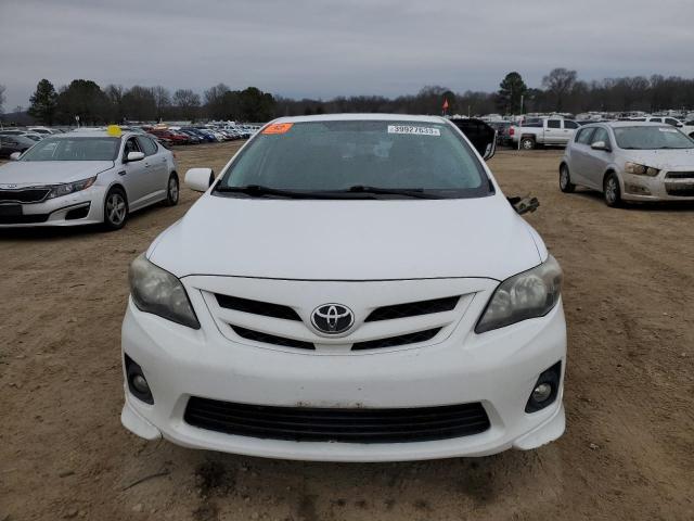 2T1BU4EE6CC817959 - 2012 TOYOTA COROLLA BASE WHITE photo 5