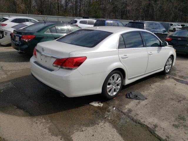 4T1BK3DB4BU418505 - 2011 TOYOTA AVALON BASE WHITE photo 3