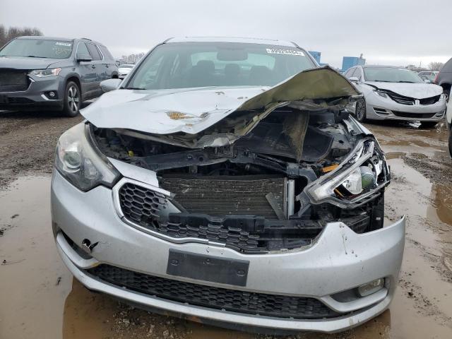 KNAFZ4A89G5550321 - 2016 KIA FORTE EX SILVER photo 5