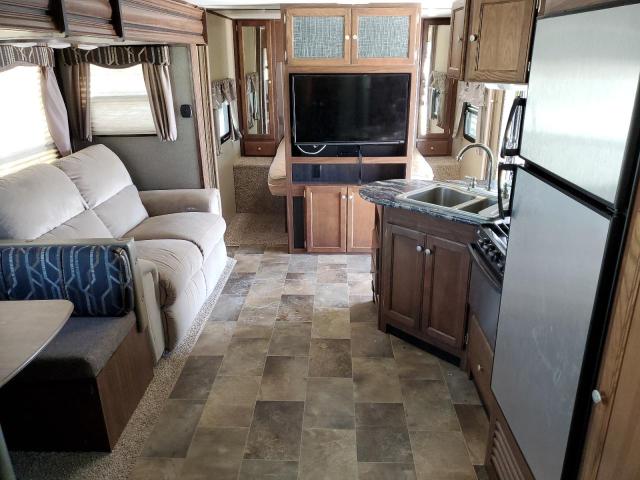 4YDT26R21G1532227 - 2016 KEYSTONE SPRINTER TWO TONE photo 5