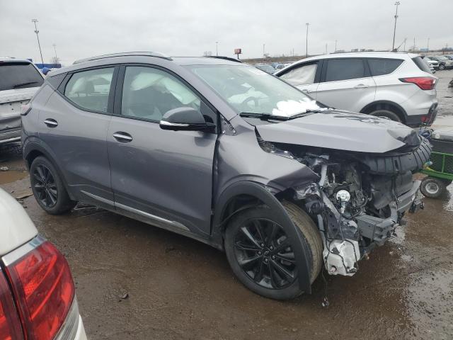 1G1FZ6S02N4103588 - 2022 CHEVROLET BOLT EUV PREMIER GRAY photo 4