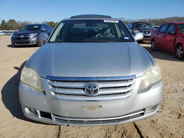 4T1BK36B16U104748 - 2006 TOYOTA AVALON XL SILVER photo 5