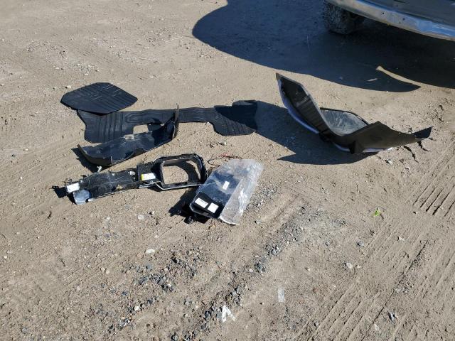 1GT40FDA6NU100269 - 2022 GMC HUMMER PIC EDITION 1 WHITE photo 12