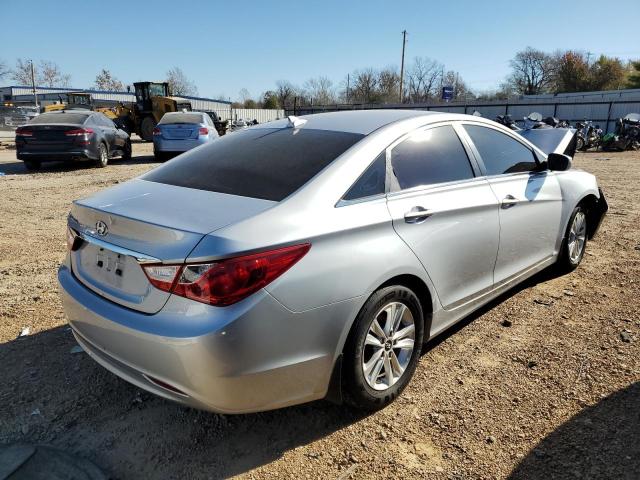 5NPEB4AC3CH312238 - 2012 HYUNDAI SONATA GLS SILVER photo 4