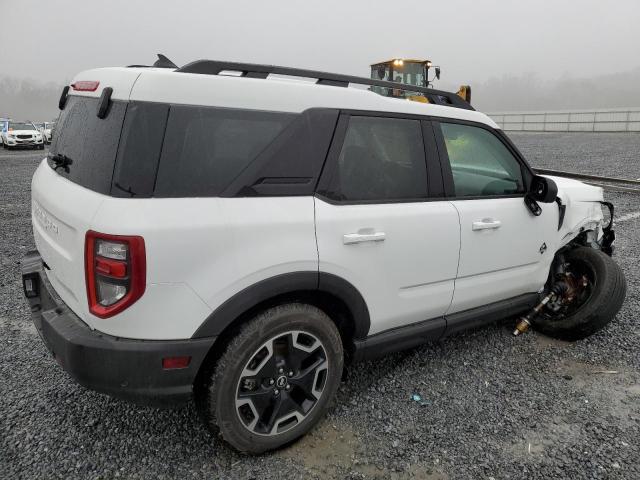 3FMCR9C66PRE24425 - 2023 FORD BRONCO SPO OUTER BANKS WHITE photo 3