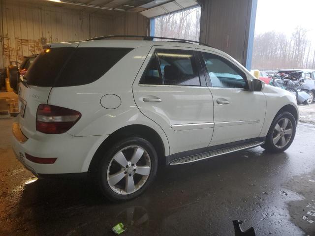 4JGBB8GB0AA547964 - 2010 MERCEDES-BENZ ML 350 4MATIC WHITE photo 3