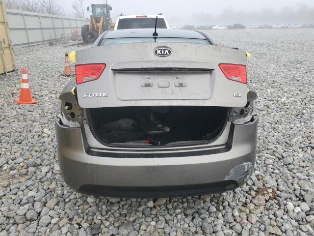 KNAFU4A27A5203782 - 2010 KIA FORTE EX GRAY photo 6