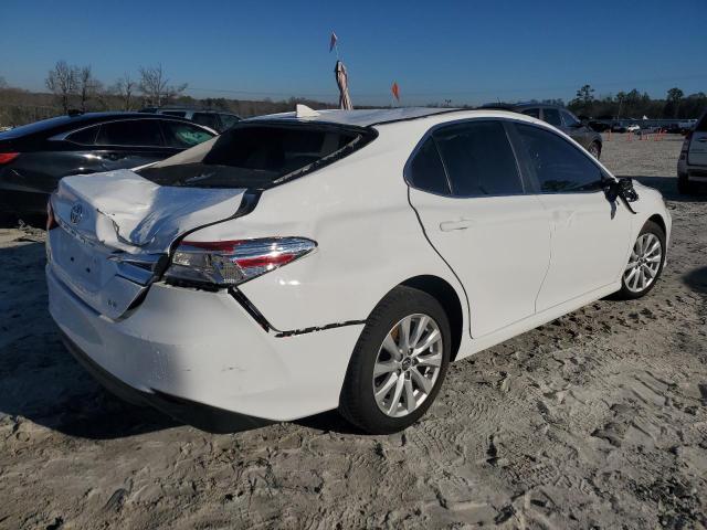 4T1B11HK5KU281348 - 2019 TOYOTA CAMRY L WHITE photo 3