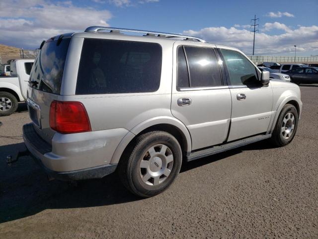 5LMFU275X5LJ04943 - 2005 LINCOLN NAVIGATOR SILVER photo 3