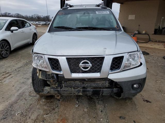 1N6AD0EV4GN711532 - 2016 NISSAN FRONTIER S SILVER photo 5