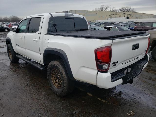 3TYCZ5AN8PT154963 - 2023 TOYOTA TACOMA DOUBLE CAB WHITE photo 2