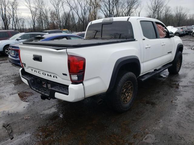 3TYCZ5AN8PT154963 - 2023 TOYOTA TACOMA DOUBLE CAB WHITE photo 3