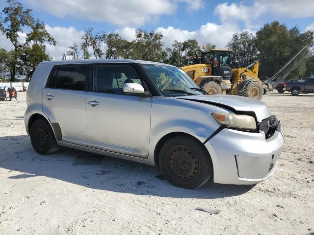 JTLKE50E381011572 - 2008 TOYOTA SCION XB SILVER photo 4