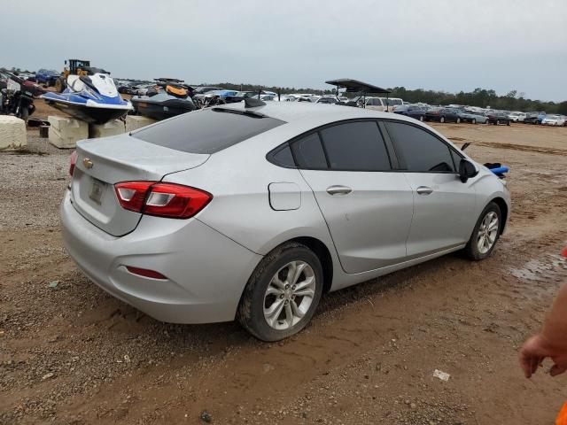 1G1BC5SM8J7102516 - 2018 CHEVROLET CRUZE LS SILVER photo 3