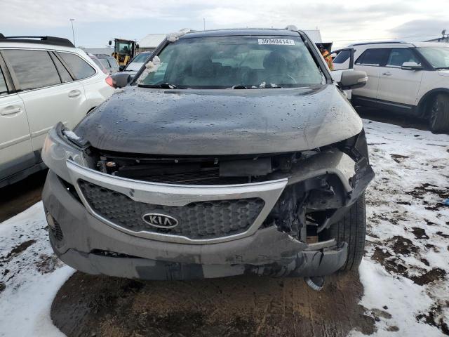 5XYKU3A6XDG345845 - 2013 KIA SORENTO EX GRAY photo 5