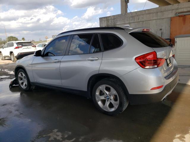 WBAVM1C54FVZ94054 - 2015 BMW X1 SDRIVE28I SILVER photo 2