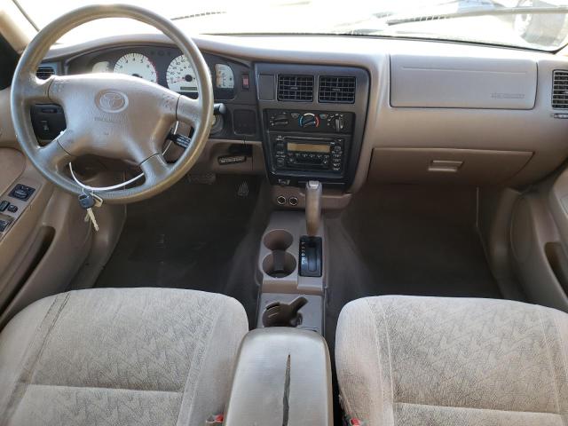 5TEGN92N32Z116275 - 2002 TOYOTA TACOMA DOUBLE CAB PRERUNNER GREEN photo 8