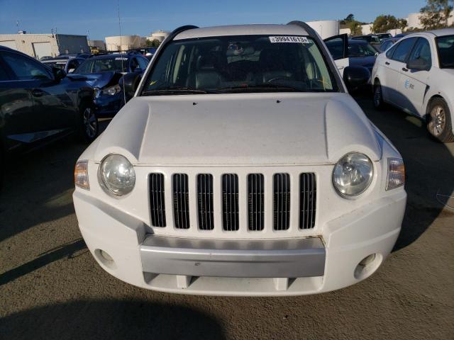 1J8FT57W17D222731 - 2007 JEEP COMPASS LIMITED WHITE photo 5