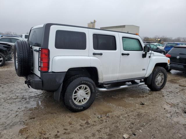 5GTEN13E588176780 - 2008 HUMMER H3 WHITE photo 3