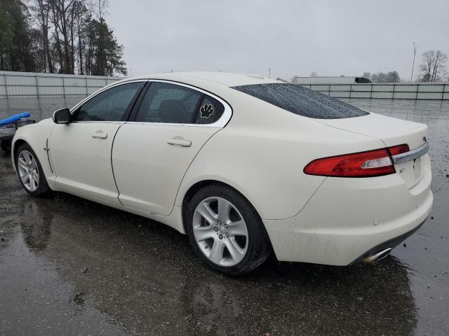 SAJWA05B19HR08202 - 2009 JAGUAR XF LUXURY WHITE photo 2