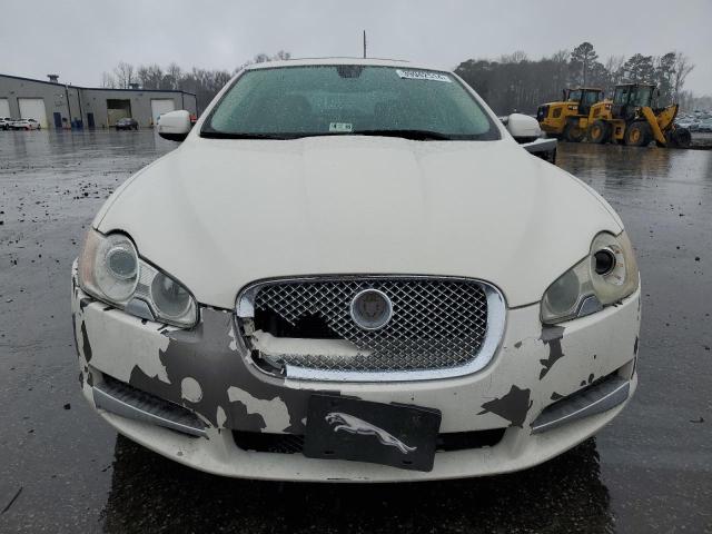 SAJWA05B19HR08202 - 2009 JAGUAR XF LUXURY WHITE photo 5