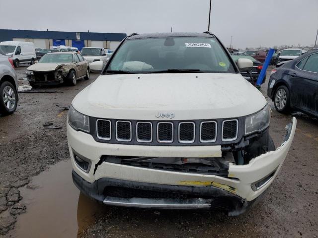 3C4NJDCB0KT842267 - 2019 JEEP COMPASS LIMITED BEIGE photo 5