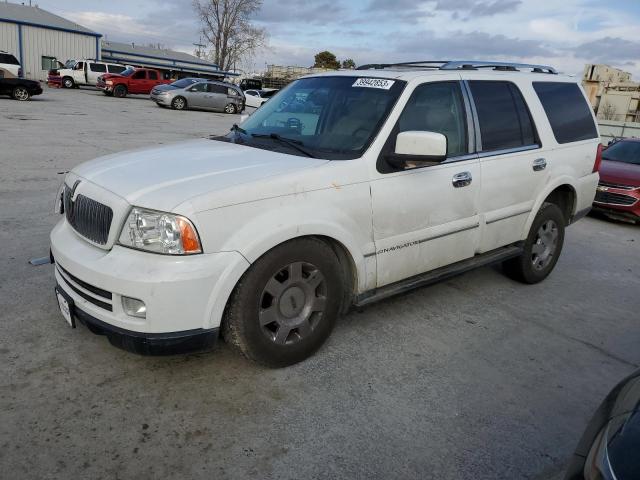 5LMFU28525LJ10878 - 2005 LINCOLN NAVIGATOR თეთრი ფოტო 1