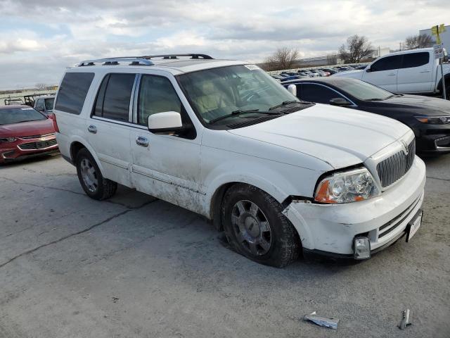 5LMFU28525LJ10878 - 2005 LINCOLN NAVIGATOR თეთრი ფოტო 4