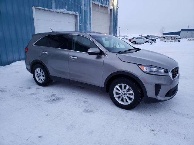 5XYPG4A33KG542264 - 2019 KIA SORENTO L GRAY photo 4