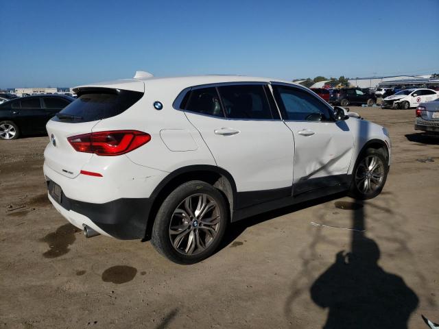 WBXYJ3C36JEJ75562 - 2018 BMW X2 SDRIVE28I WHITE photo 3