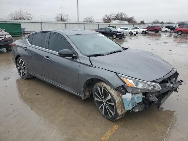 1N4BL4CVXKN321165 - 2019 NISSAN ALTIMA SR GRAY photo 4