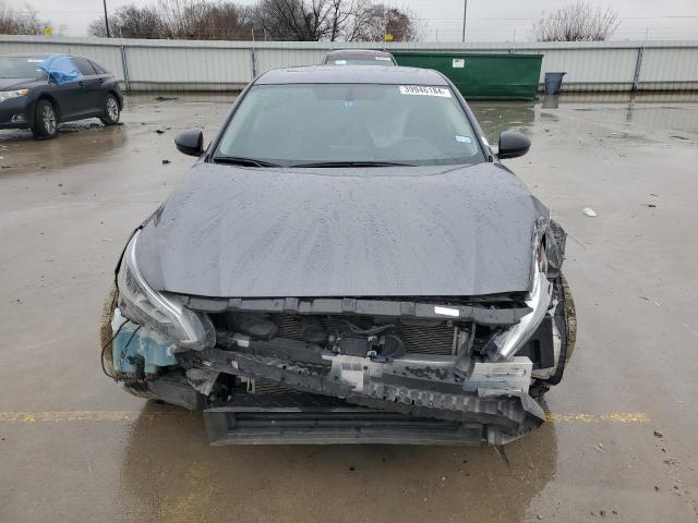 1N4BL4CVXKN321165 - 2019 NISSAN ALTIMA SR GRAY photo 5