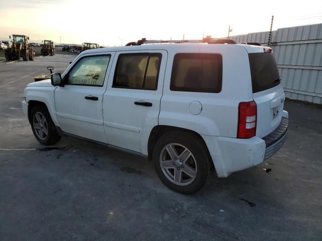 1J8FT48W07D398744 - 2007 JEEP PATRIOT LIMITED WHITE photo 2