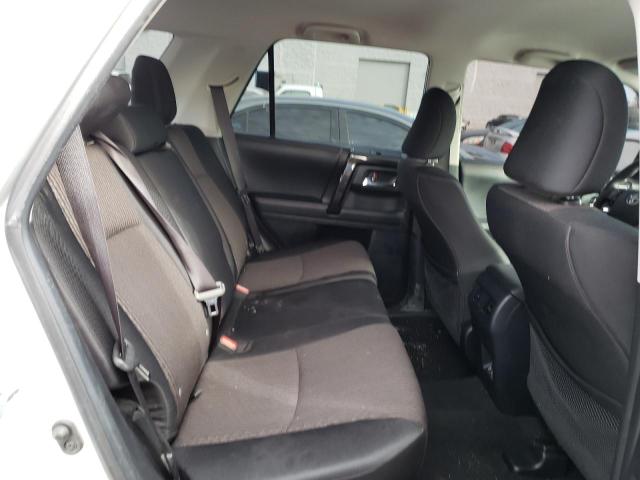 JTEBU5JR6L5790706 - 2020 TOYOTA 4RUNNER SR5/SR5 PREMIUM 银色 照片 11