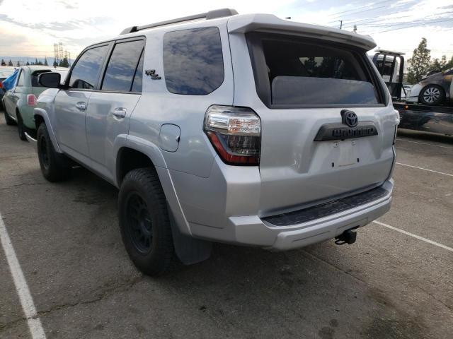 JTEBU5JR6L5790706 - 2020 TOYOTA 4RUNNER SR5/SR5 PREMIUM 银色 照片 2