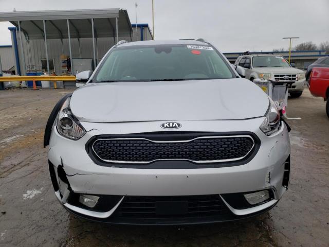 KNDCC3LC2K5235291 - 2019 KIA NIRO EX SILVER photo 5