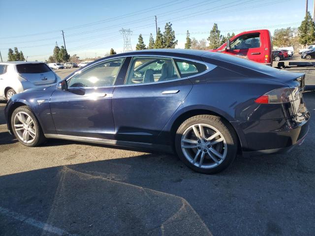 5YJSA1CGXDFP03908 - 2013 TESLA MODEL S შავი ფოტო 2