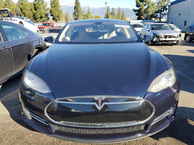 5YJSA1CGXDFP03908 - 2013 TESLA MODEL S შავი ფოტო 5