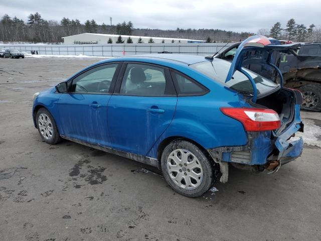 1FAHP3F20CL166035 - 2012 FORD FOCUS SE BLUE photo 2