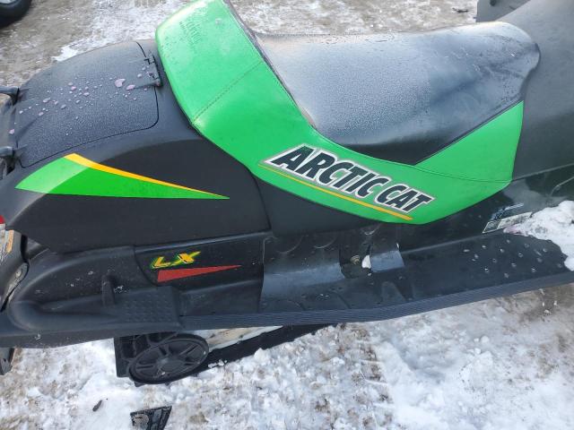 4UF05SNWX5T115620 - 2005 ARCTIC CAT ATV 500 GREEN photo 9