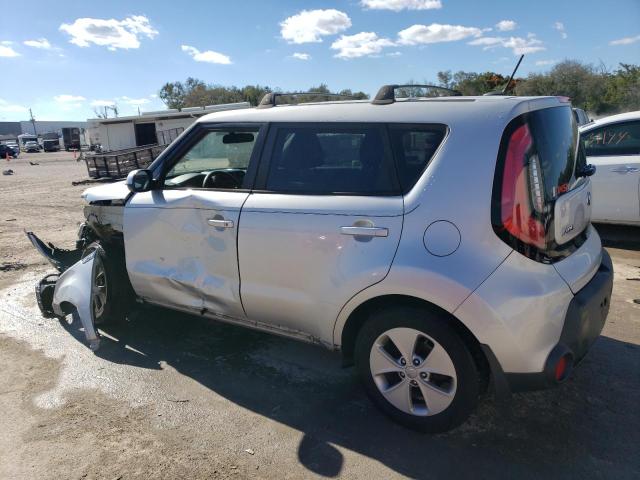 KNDJN2A29G7875550 - 2016 KIA SOUL SILVER photo 2