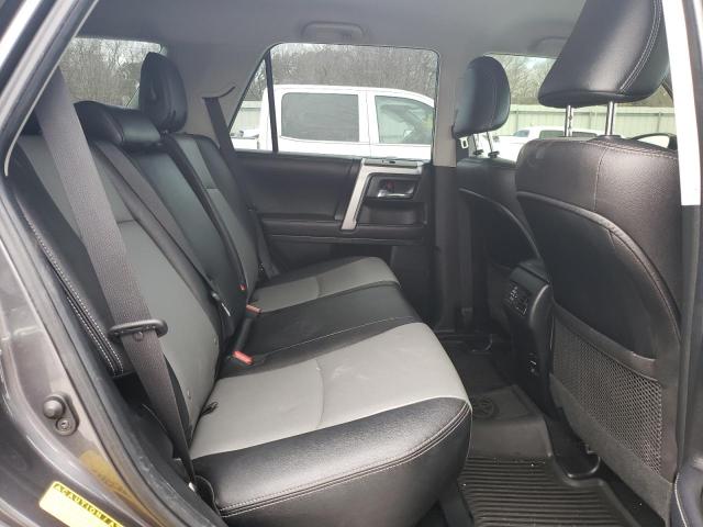 JTEBU5JR0J5581328 - 2018 TOYOTA 4RUNNER SR5/SR5 PREMIUM 灰色 照片 11