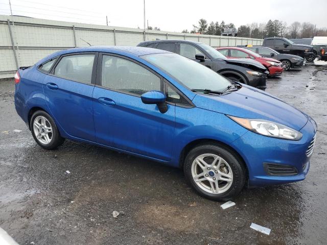 3FADP4BJ4KM126720 - 2019 FORD FIESTA SE BLUE photo 4