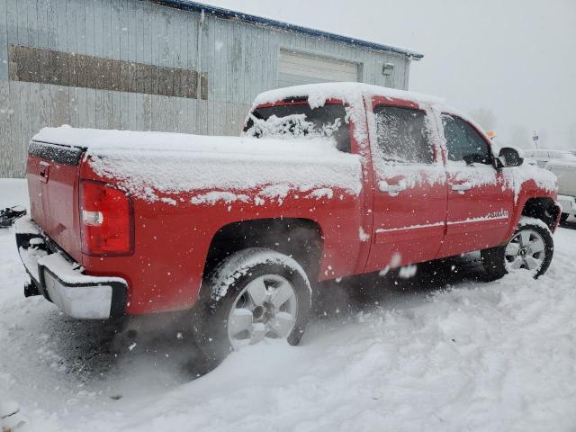 3GCRKSE31AG298653 - 2010 CHEVROLET SILVER1500 K1500 LT RED photo 3