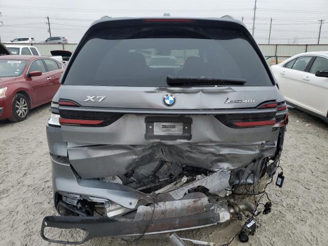 5UX23EM03R9T41598 - 2024 BMW X7 XDRIVE40I GRAY photo 6