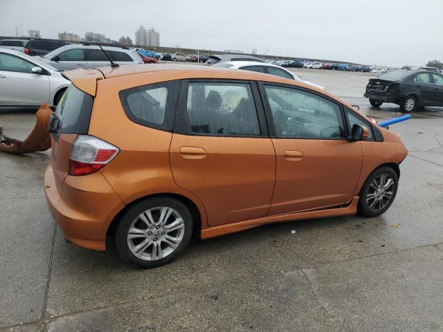 JHMGE8H50BC008193 - 2011 HONDA FIT SPORT ORANGE photo 3