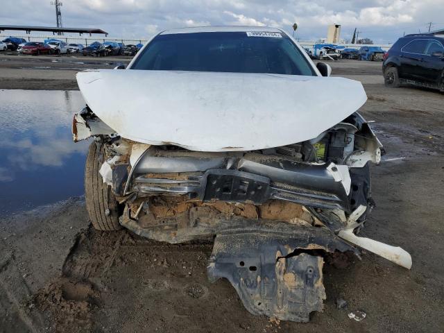 4T4BF1FK8FR509567 - 2015 TOYOTA CAMRY LE WHITE photo 5