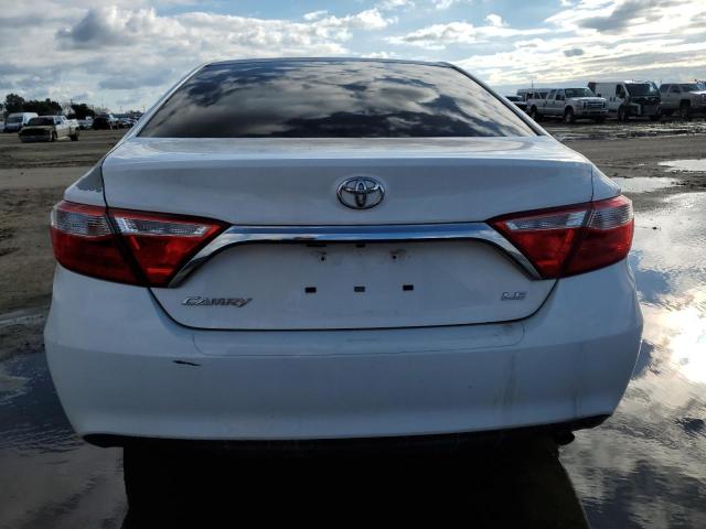 4T4BF1FK8FR509567 - 2015 TOYOTA CAMRY LE WHITE photo 6