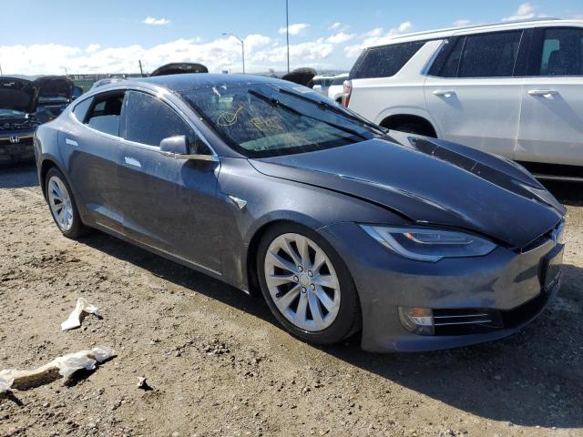 5YJSA1E27KF334715 - 2019 TESLA MODEL S GRAY photo 4